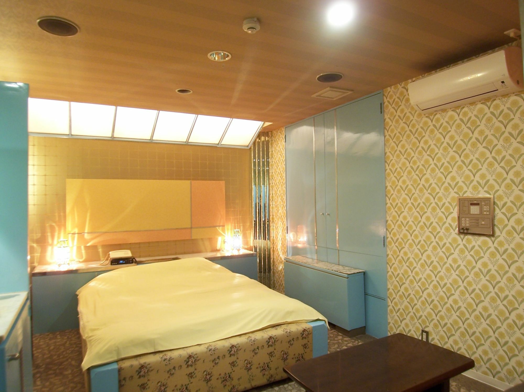 Hotel Pyramid (Adults Only) Himeji Exterior photo